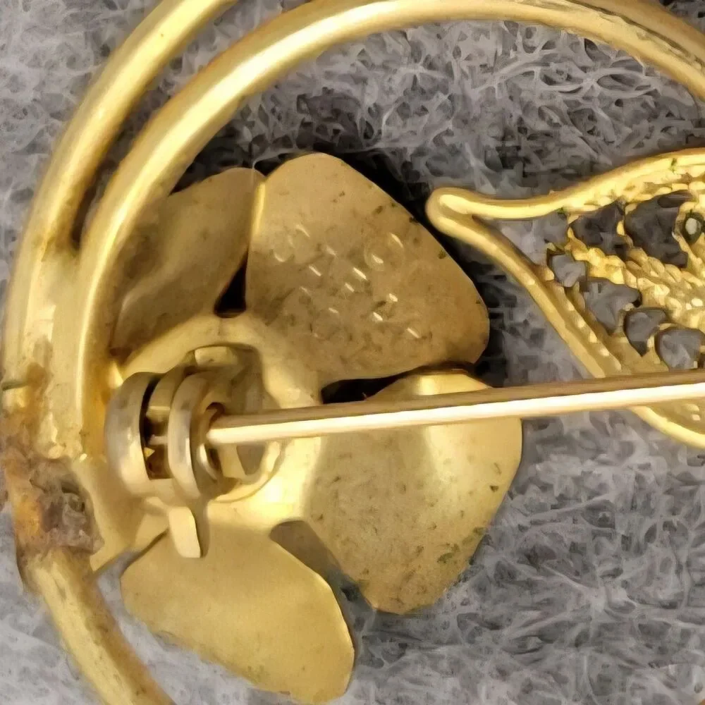 Vtg Sarah Coventry Brooch